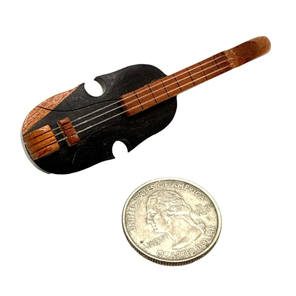 Vintage Hand Carved Wood Violin Brooch Musical String Instrument Pin 3 1/8